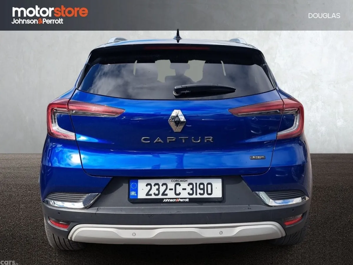 Renault Captur Hatchback, Petrol Hybrid, 2023, Blue