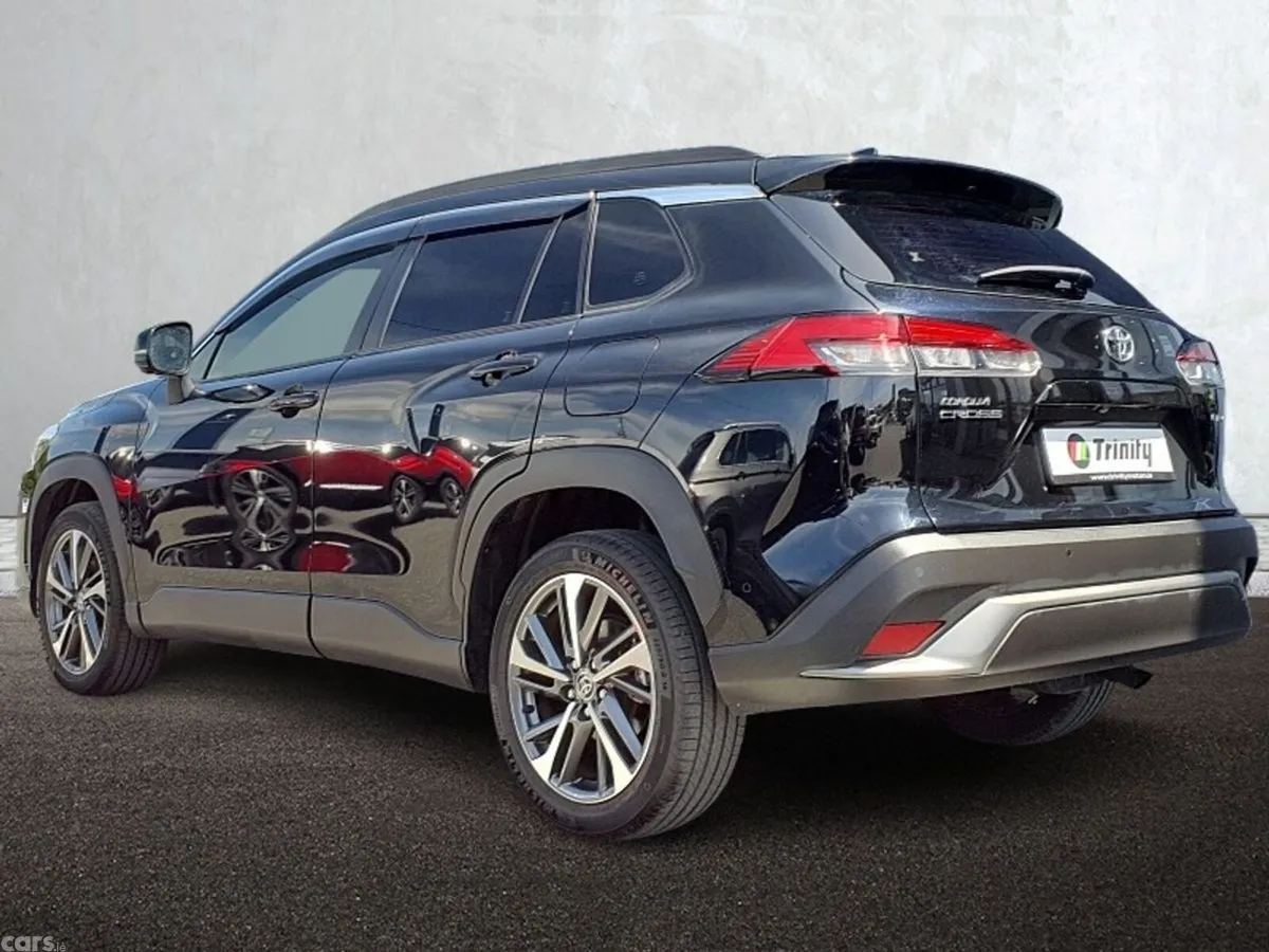 Toyota Corolla Cross SUV, Petrol Hybrid, 2024, Black