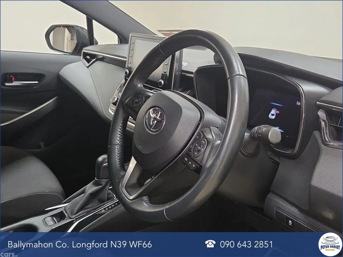 Toyota Corolla Hatchback, Petrol Hybrid, 2022, Black