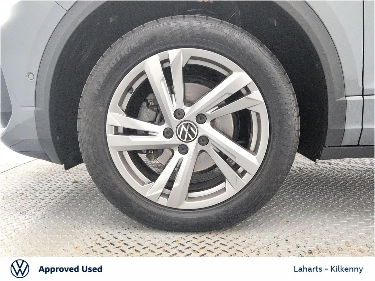 Volkswagen T-Roc SUV, Petrol, 2023, Grey