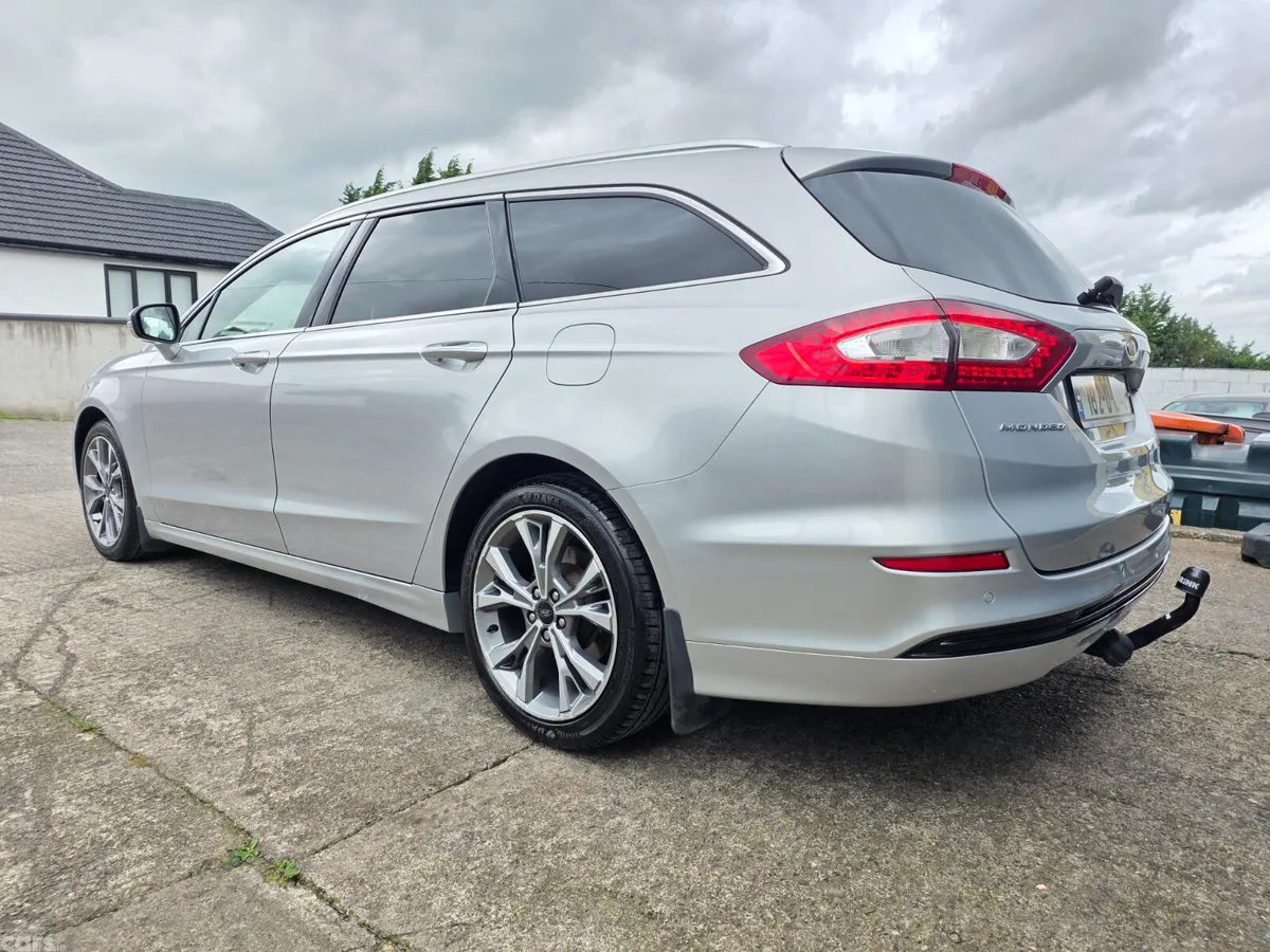 Ford Mondeo Estate, Diesel, 2018, Grey