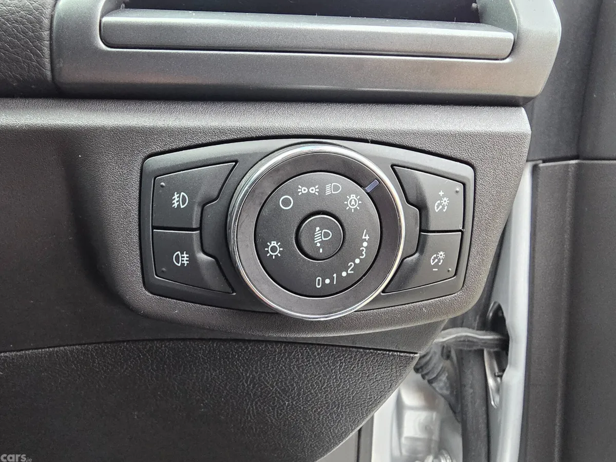 Ford Mondeo Estate, Diesel, 2018, Grey