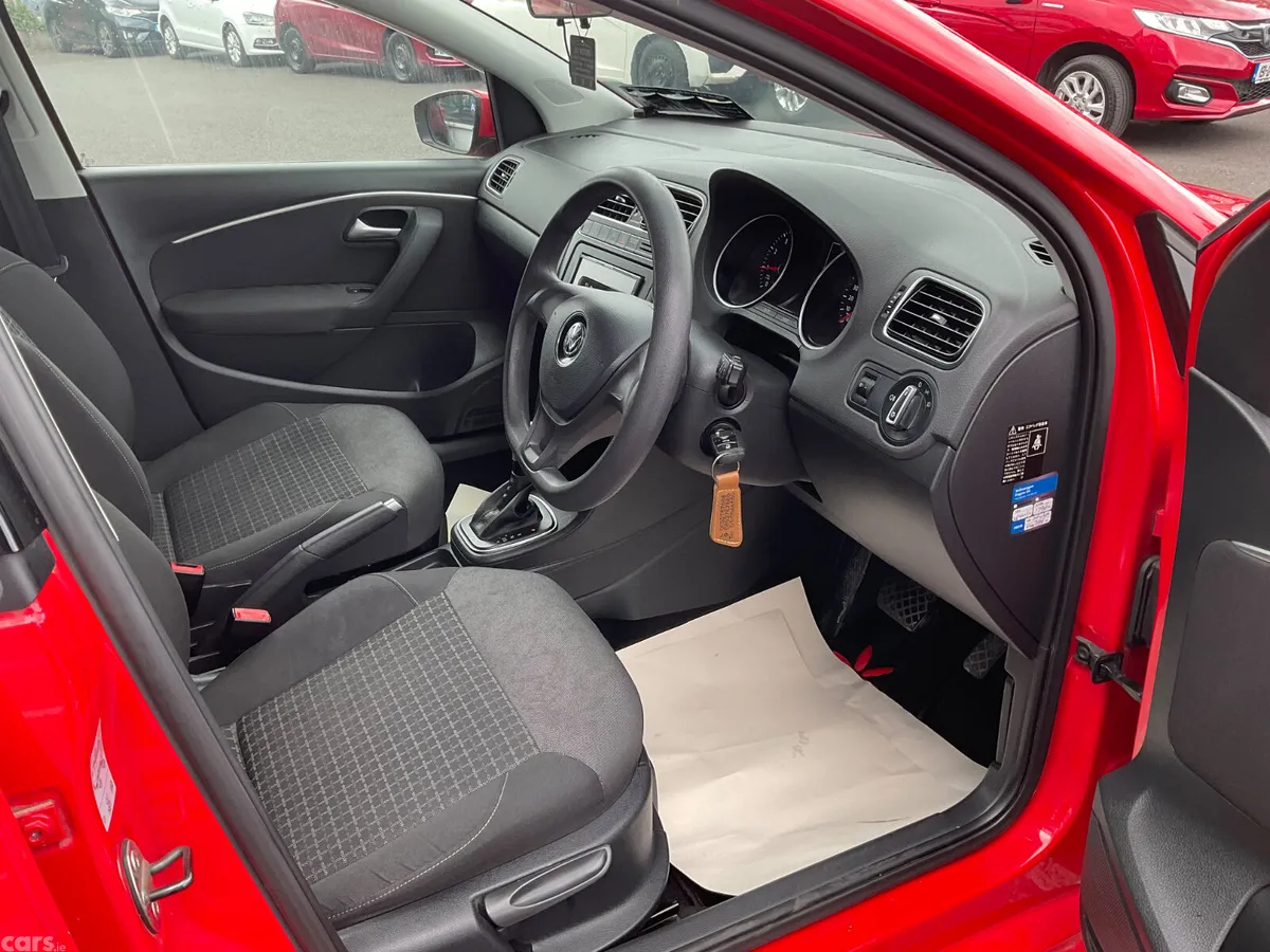 Volkswagen Polo Hatchback, Petrol, 2016, Red