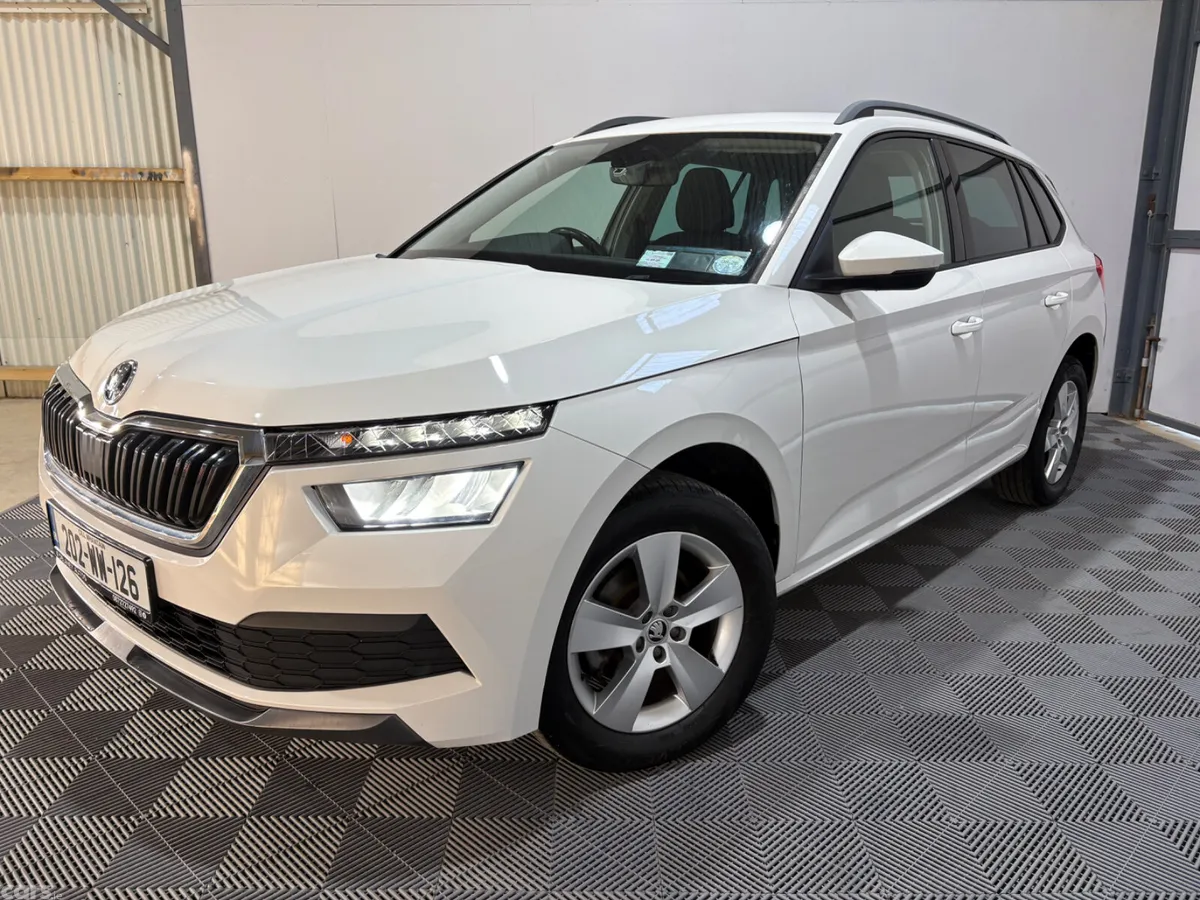 Skoda Kamiq Hatchback, Petrol, 2020, White