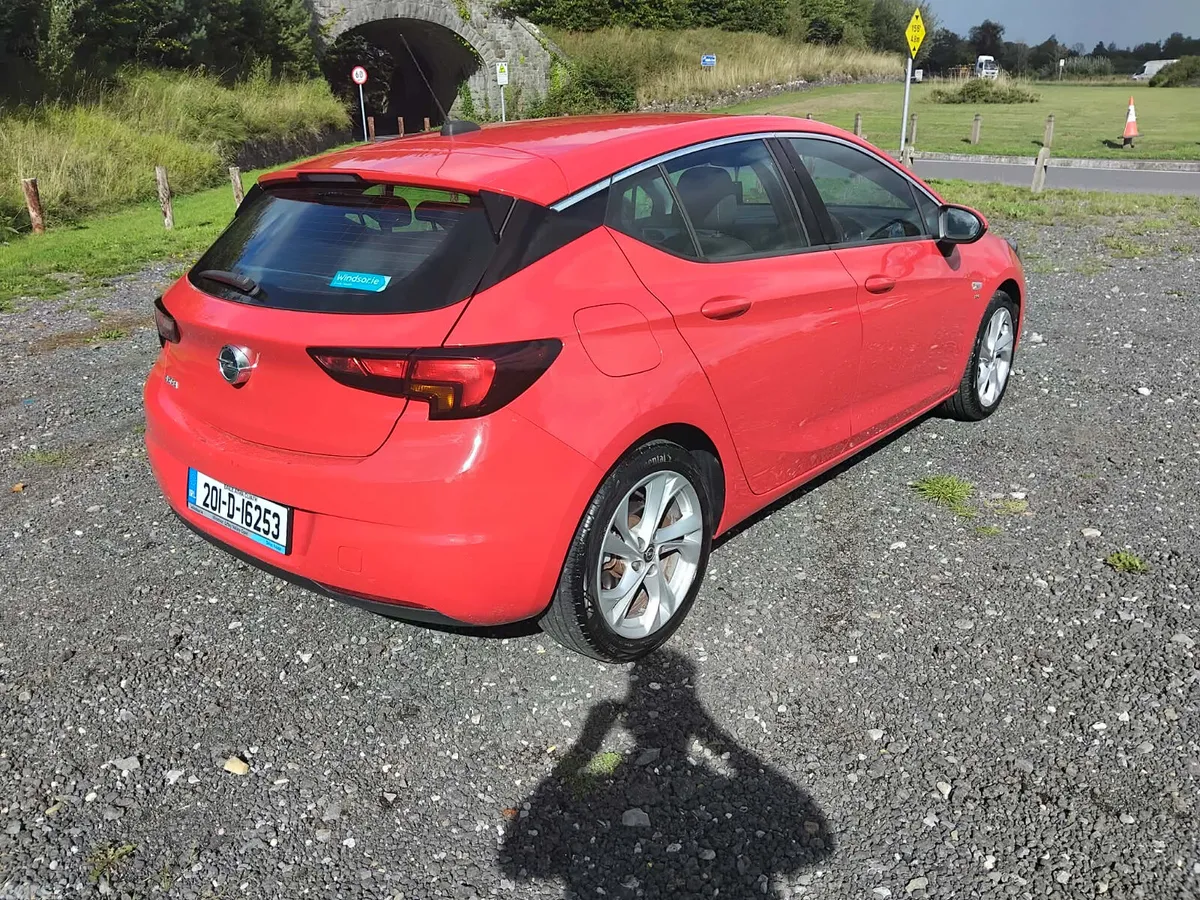 Opel Astra Hatchback, Petrol, 2020, Red
