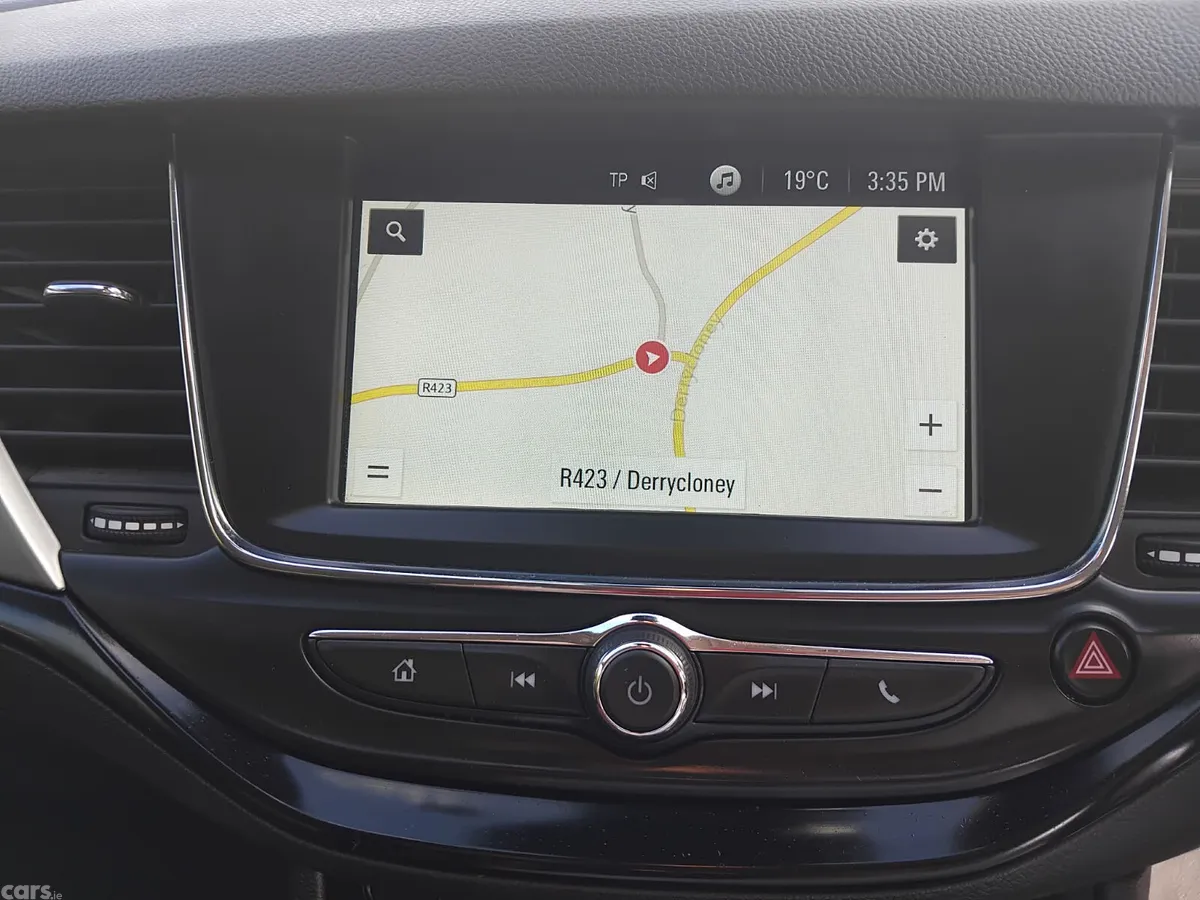 Opel Astra Hatchback, Petrol, 2020, Red