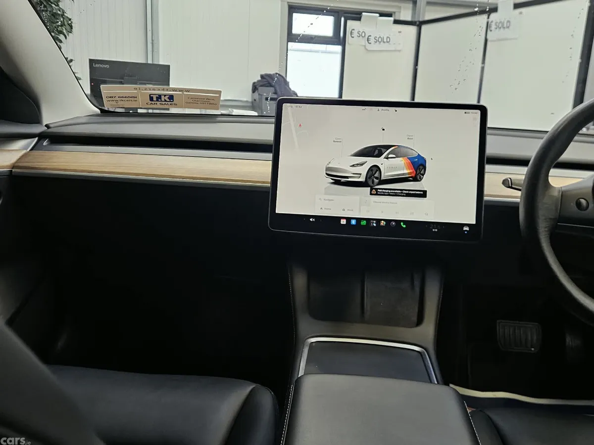 Tesla Model 3 Saloon, Electric, 2022, White