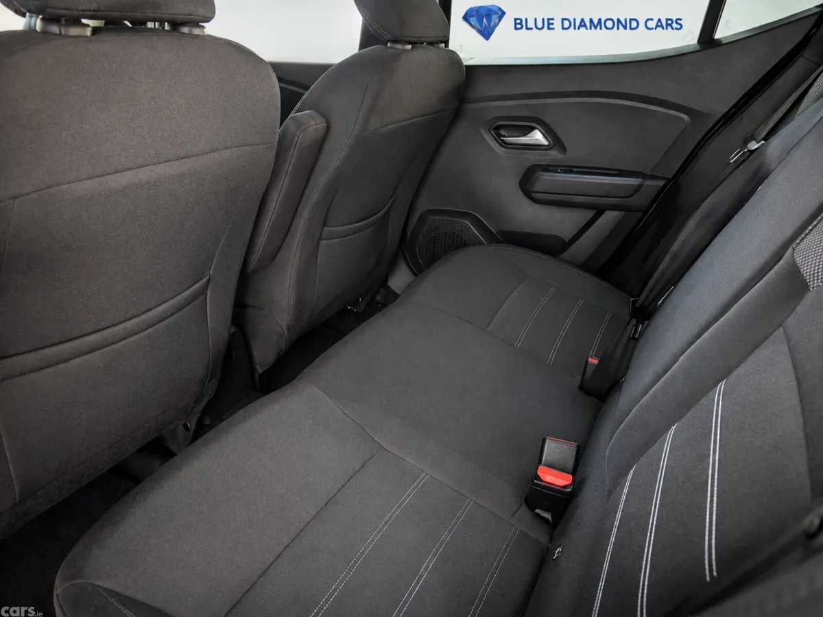 Dacia Sandero Hatchback, Petrol Gas, 2022, Black