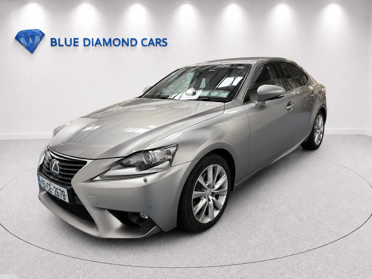 Lexus IS Saloon, Petrol Hybrid, 2015, Silver