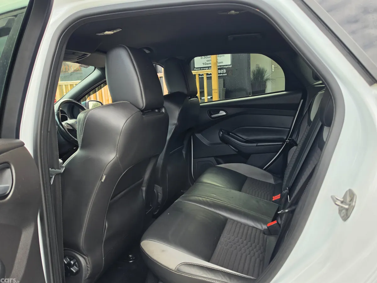 Ford Focus Hatchback, Diesel, 2016, White