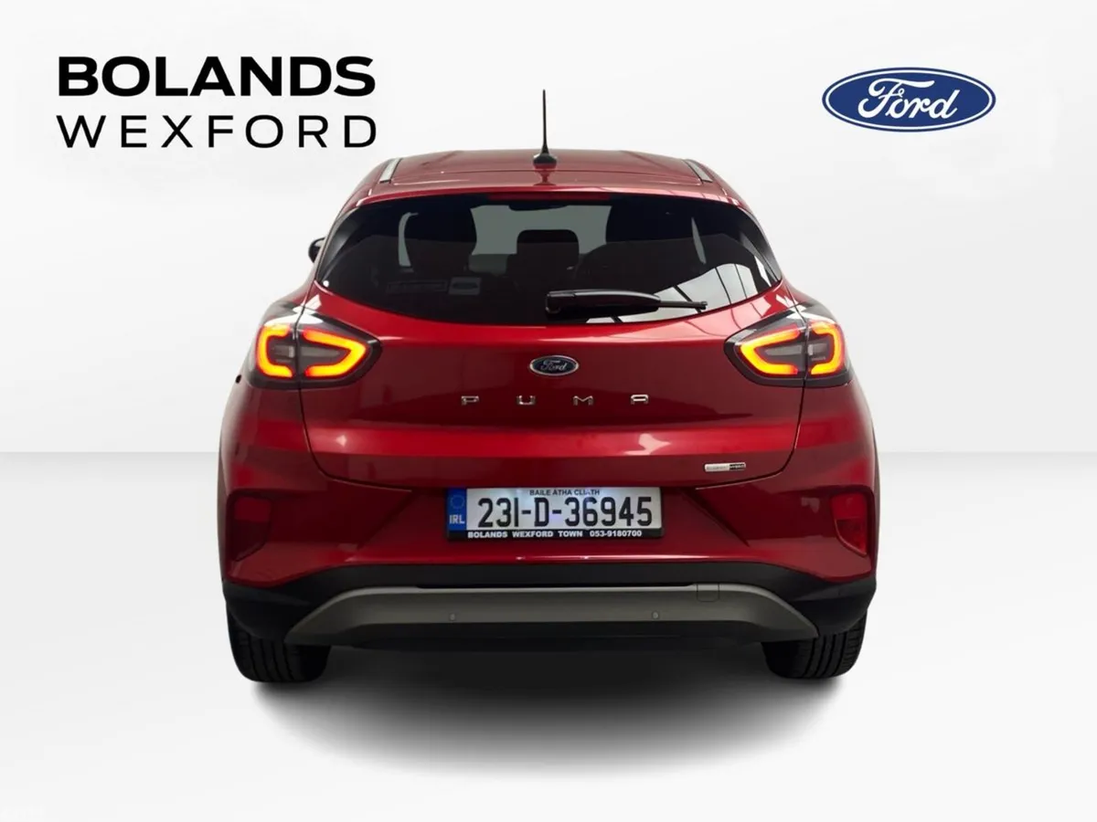 Ford Puma MPV, Petrol Hybrid, 2023, Red