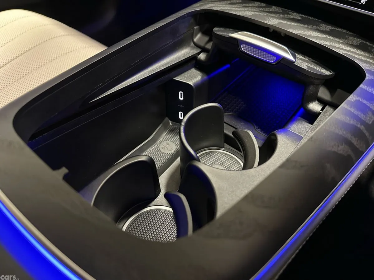Mercedes-Benz E-Class Saloon, Petrol Plug-in Hybrid, 2026, Blue