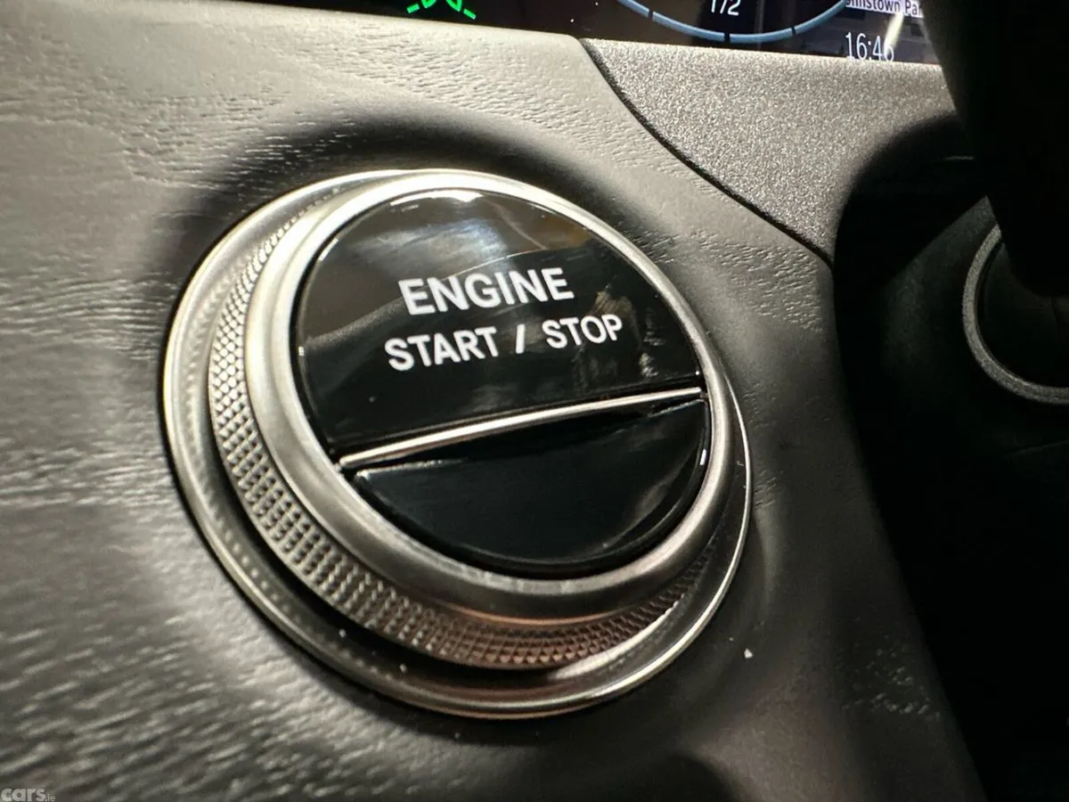 Mercedes-Benz E-Class Saloon, Petrol Plug-in Hybrid, 2026, Blue
