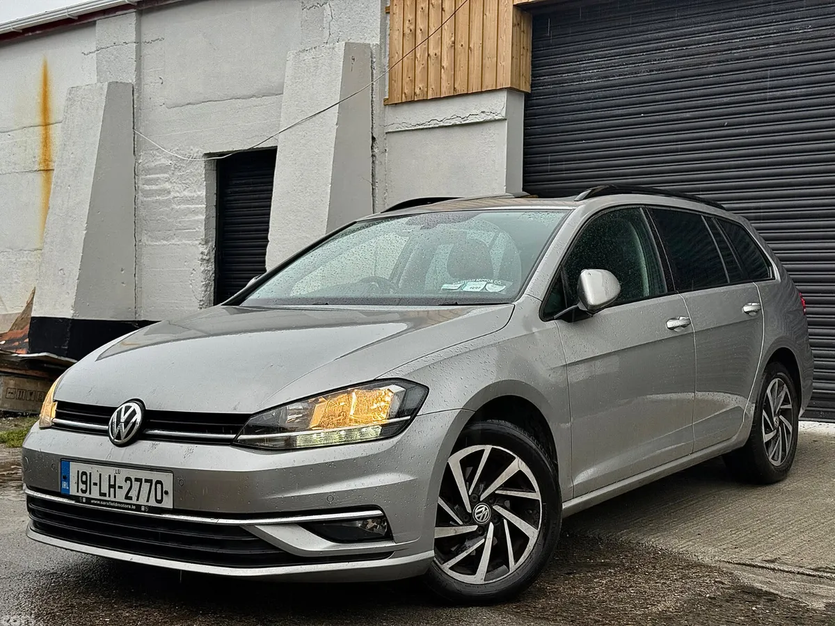 Volkswagen Golf Estate, Diesel, 2019, Silver