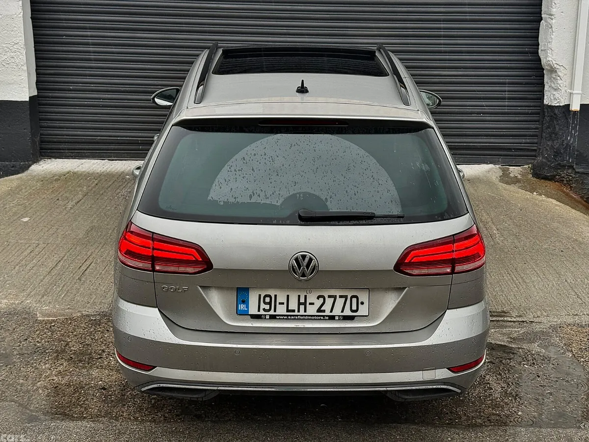 Volkswagen Golf Estate, Diesel, 2019, Silver