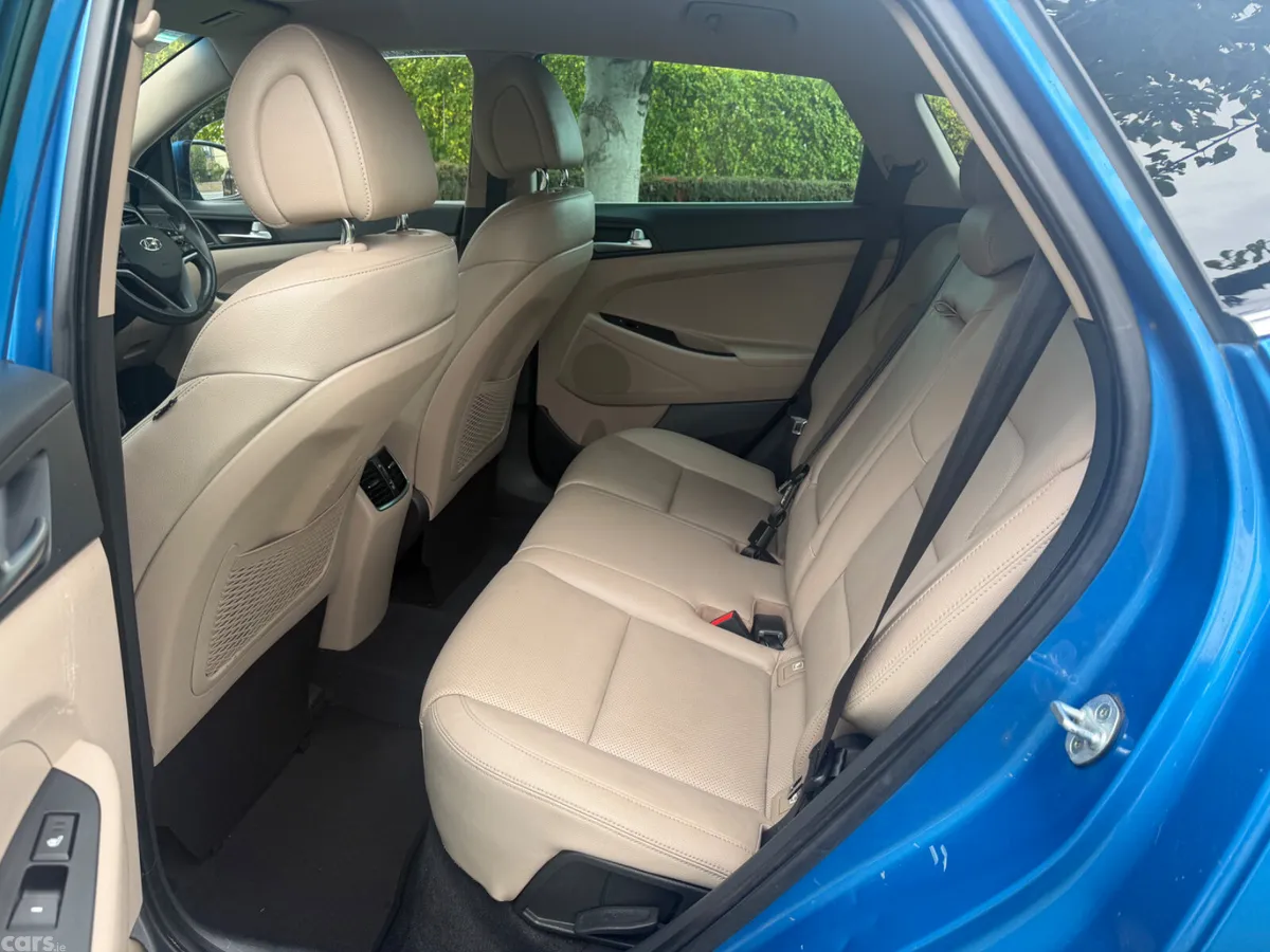 Hyundai Tucson SUV, Diesel, 2017, Blue