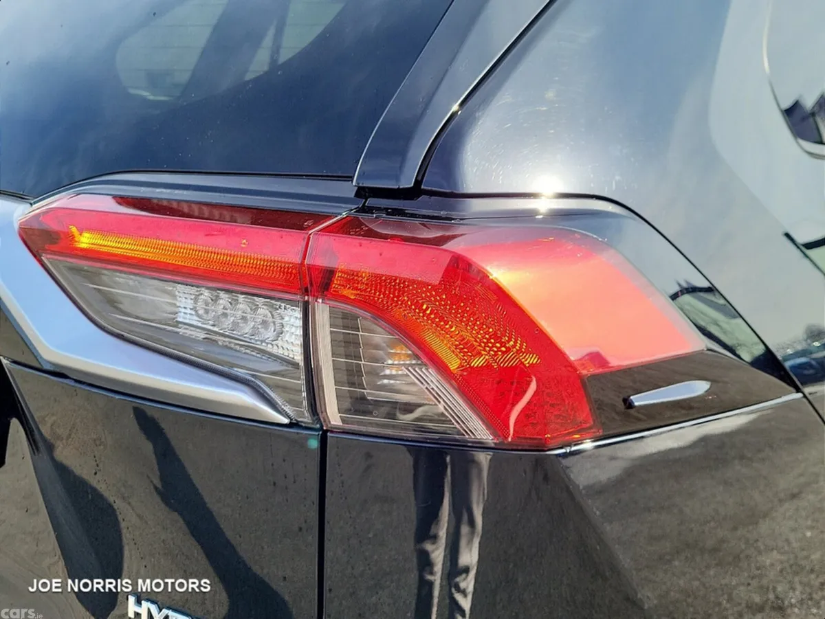 Toyota RAV4 SUV, Petrol Hybrid, 2022, Black