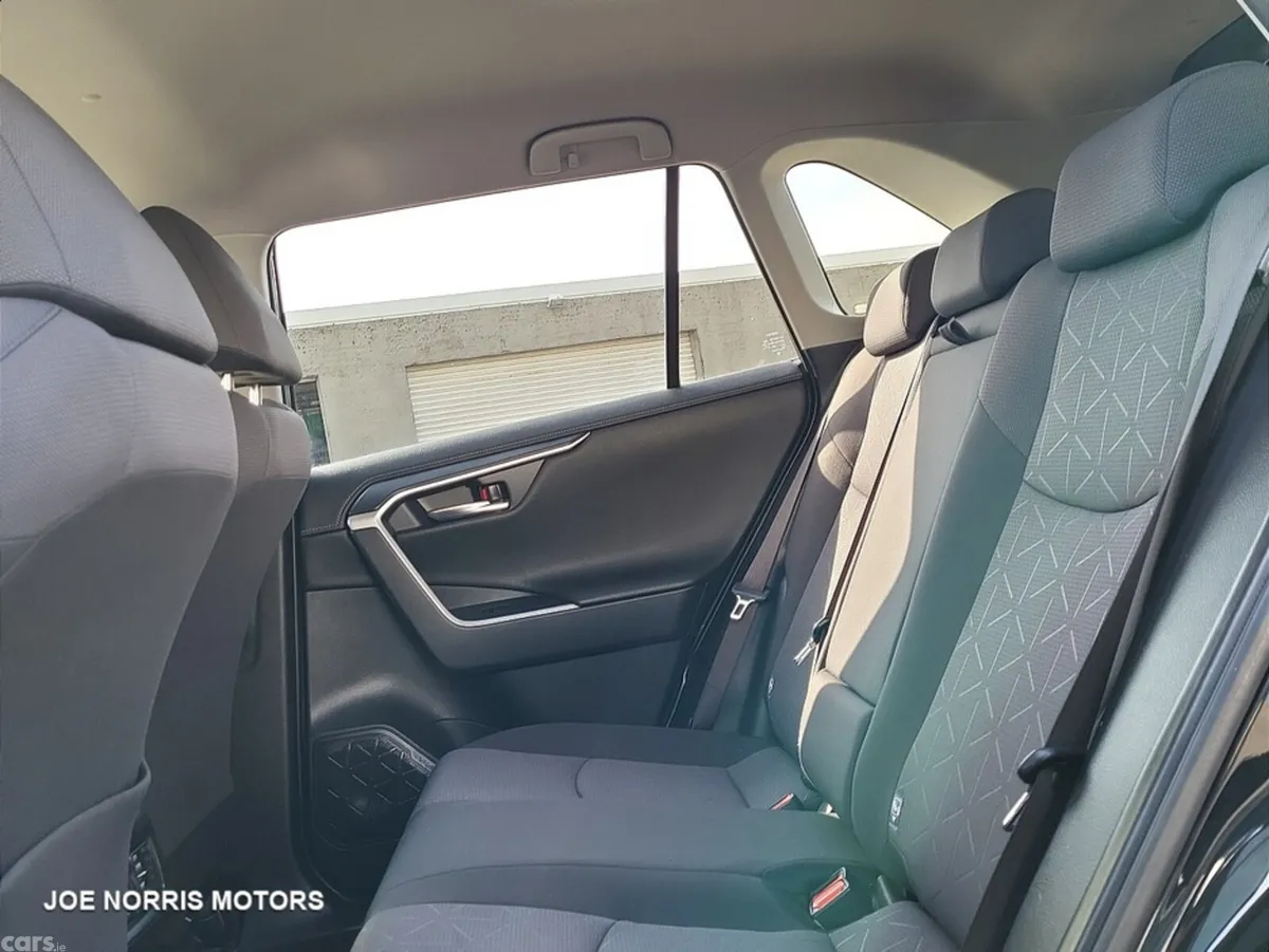 Toyota RAV4 SUV, Petrol Hybrid, 2022, Black