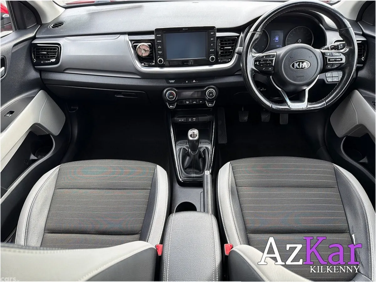 Kia Stonic SUV, Diesel, 2018, Red