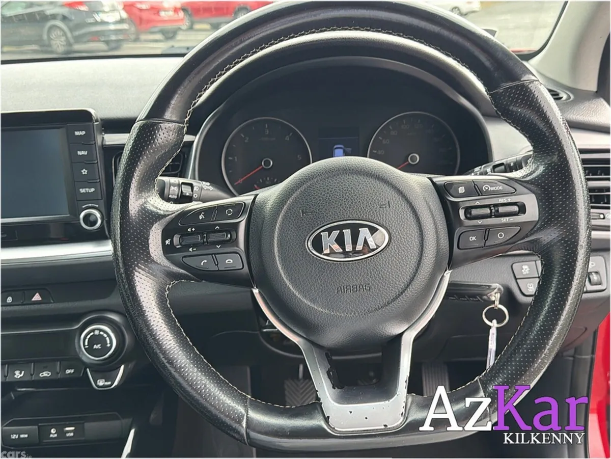 Kia Stonic SUV, Diesel, 2018, Red