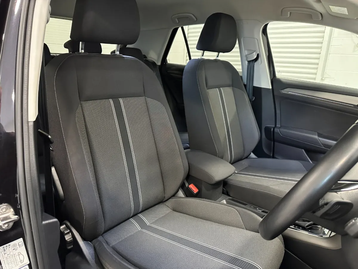 Volkswagen T-Roc SUV, Petrol, 2021, Black
