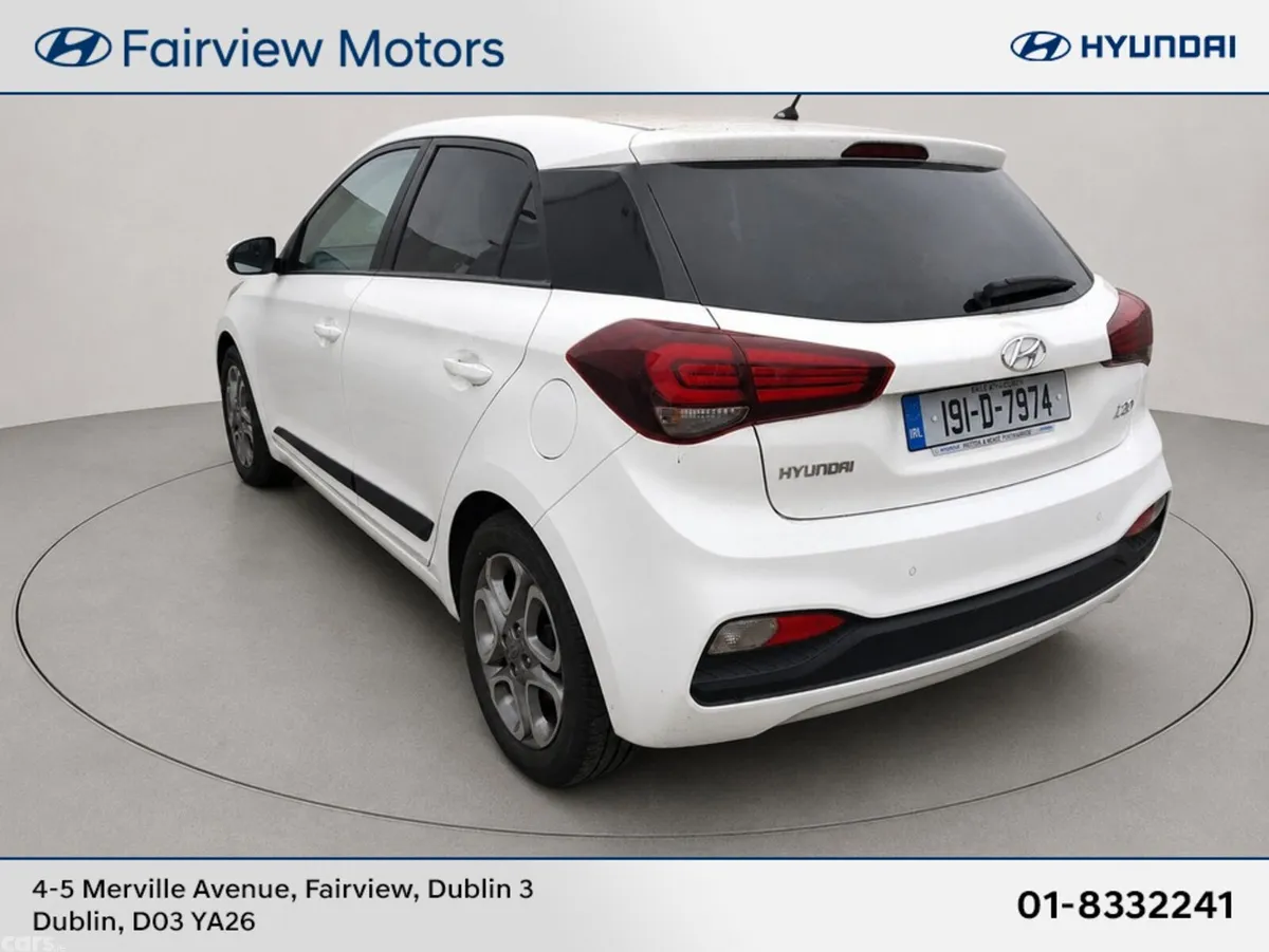 Hyundai i20 Hatchback, Petrol, 2019, White