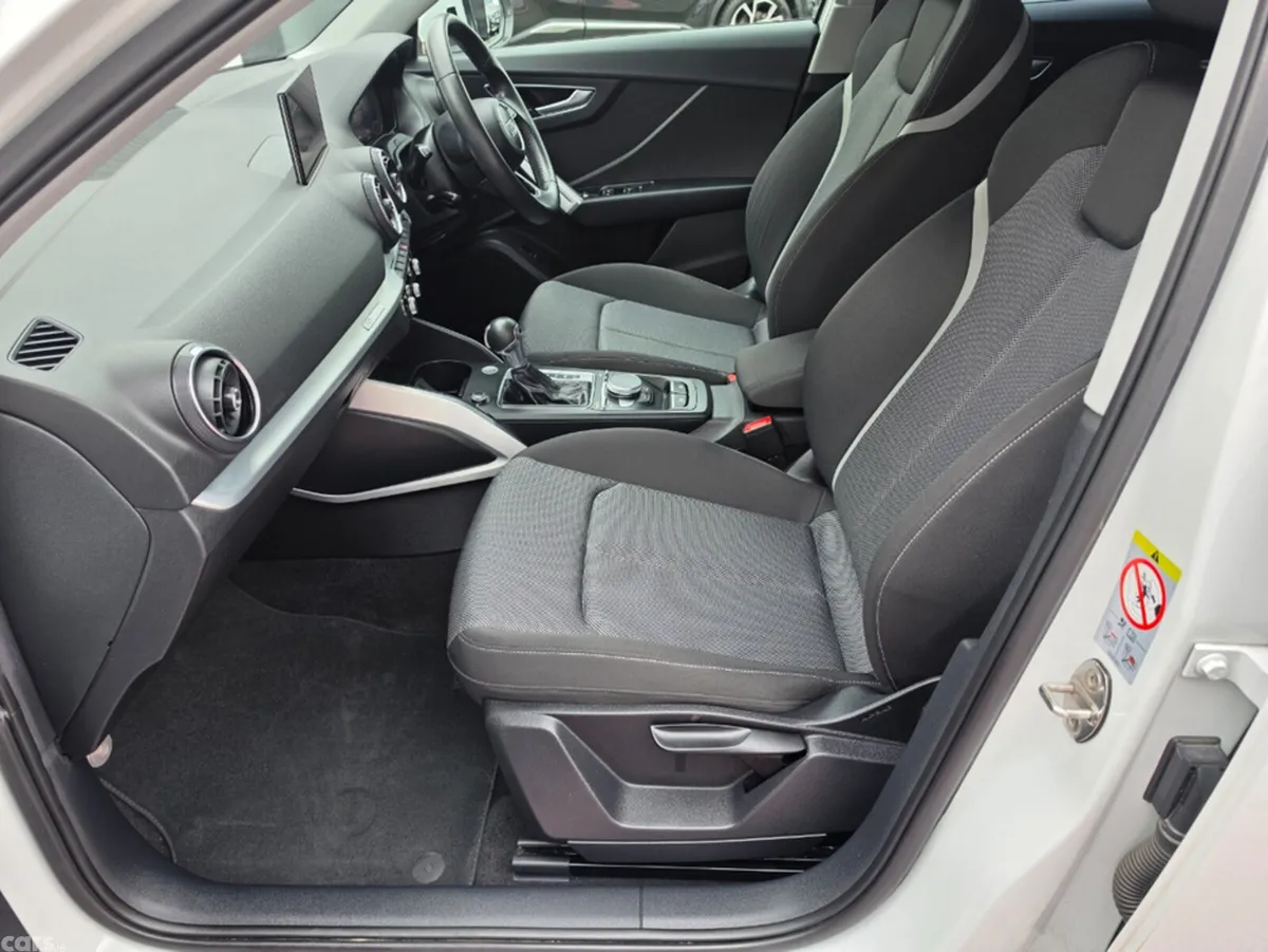 Audi Q2 Hatchback, Petrol, 2018, White