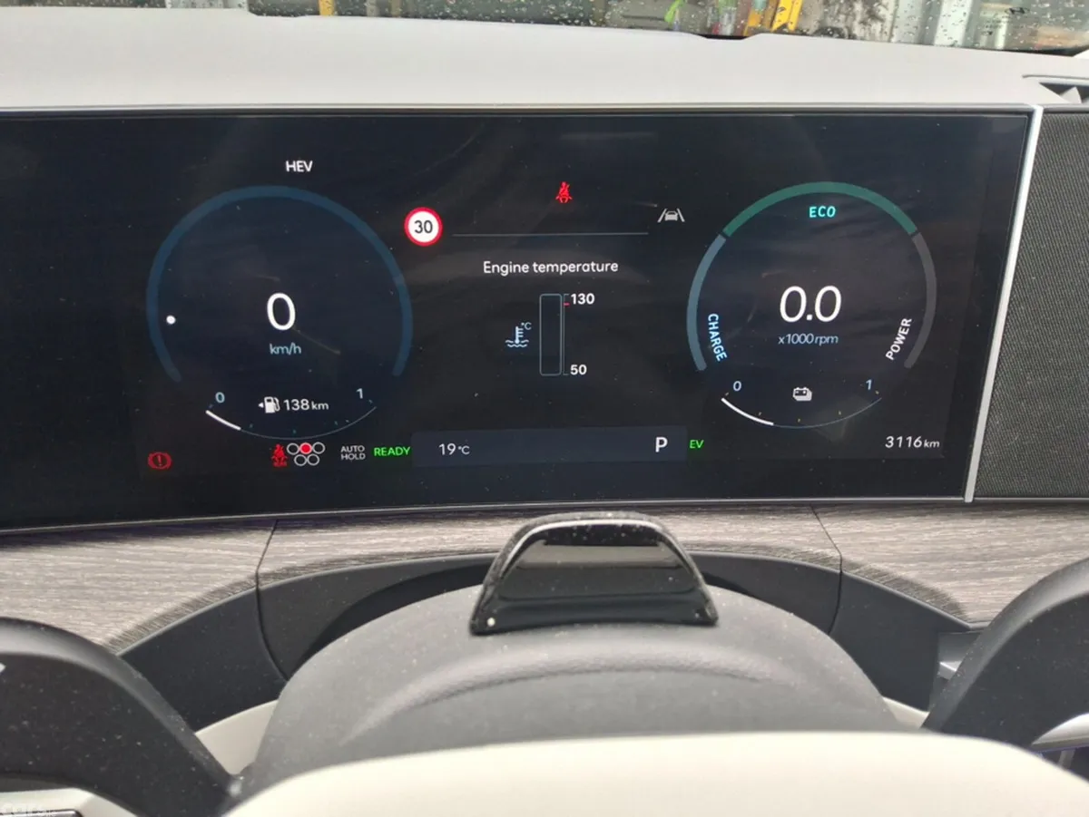Hyundai Santa Fe SUV, Petrol Plug-in Hybrid, 2025, Blue