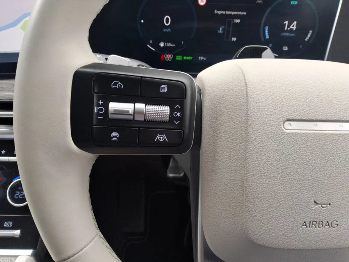 Hyundai Santa Fe SUV, Petrol Plug-in Hybrid, 2025, Blue