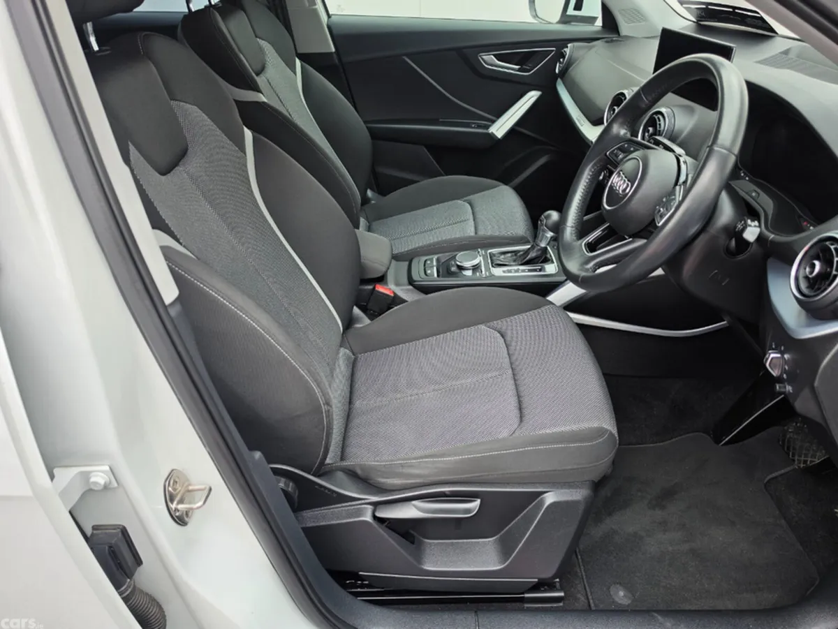 Audi Q2 Hatchback, Petrol, 2018, White