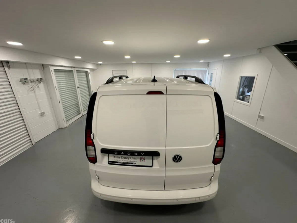 Volkswagen Caddy Van, Diesel, 2023, White