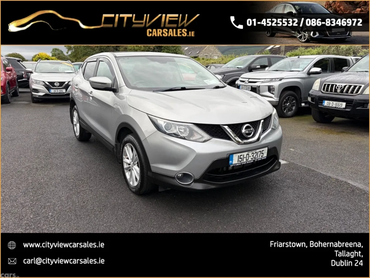 Nissan Qashqai MPV, Petrol, 2015, Silver