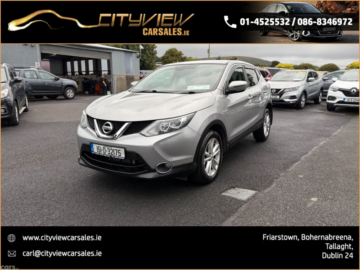 Nissan Qashqai MPV, Petrol, 2015, Silver
