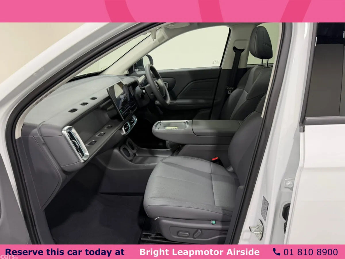 Leapmotor B10 SUV, Petrol Plug-in Hybrid, 2026, White