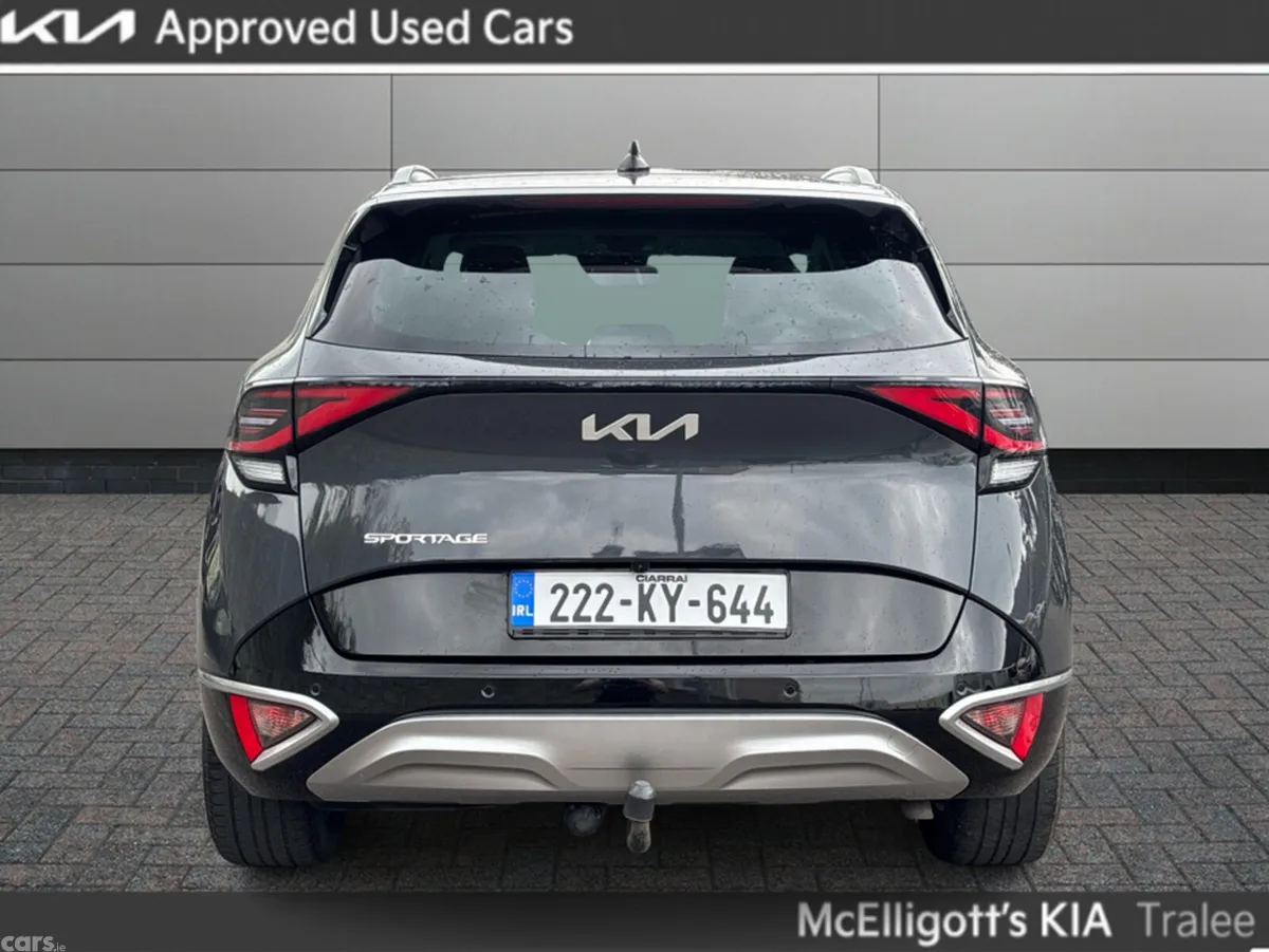 Kia Sportage MPV, Diesel, 2022, Grey