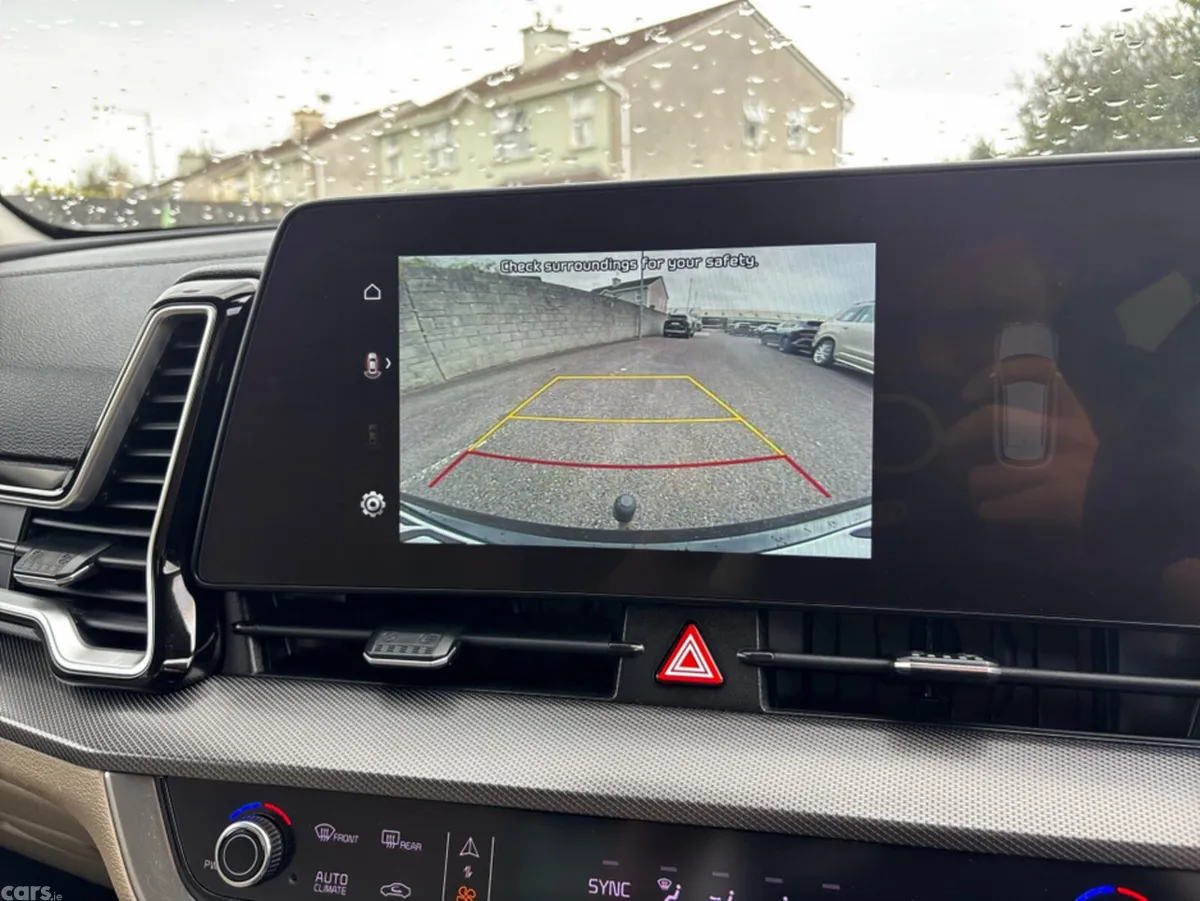 Kia Sportage MPV, Diesel, 2022, Grey