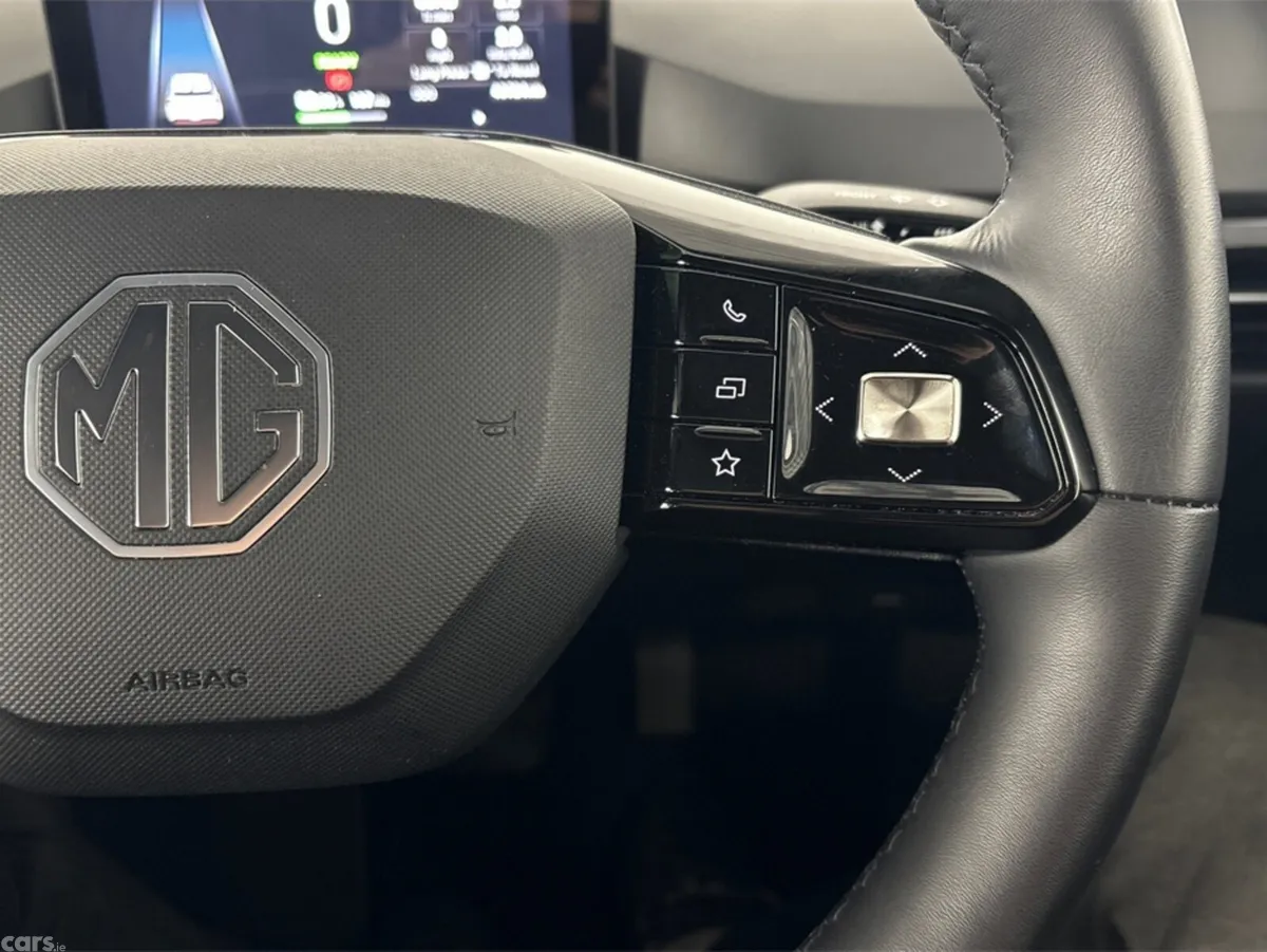 MG 4 Hatchback, Electric, 2023, Black