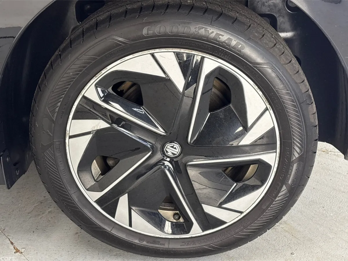 MG 4 Hatchback, Electric, 2023, Black