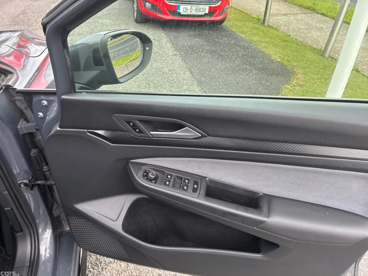 Volkswagen Golf Hatchback, Petrol, 2021, Grey