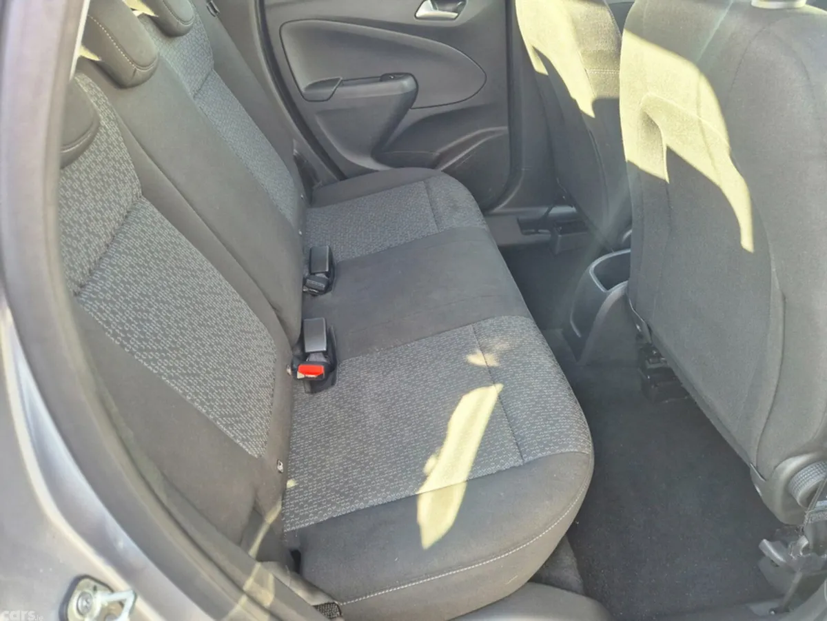 Opel Crossland MPV, Diesel, 2022, Grey