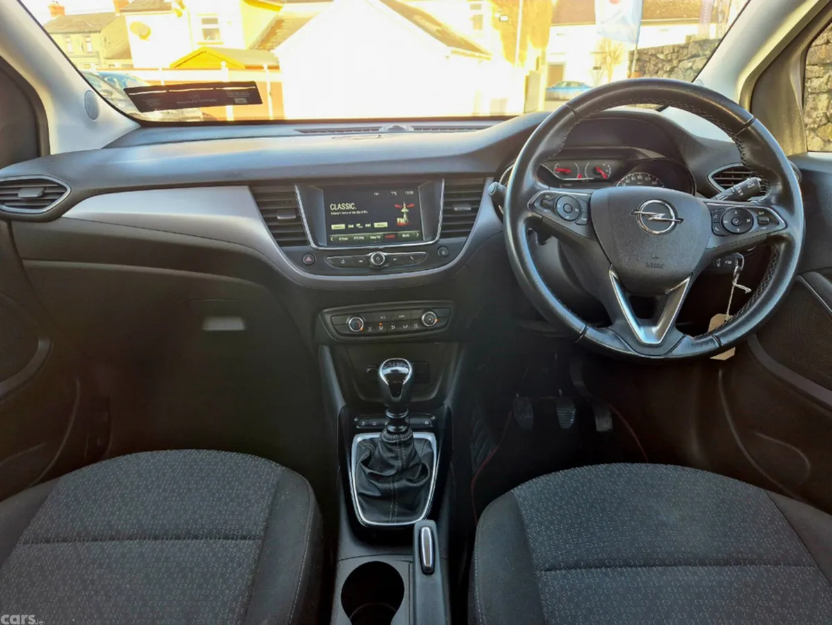 Opel Crossland MPV, Diesel, 2022, Grey