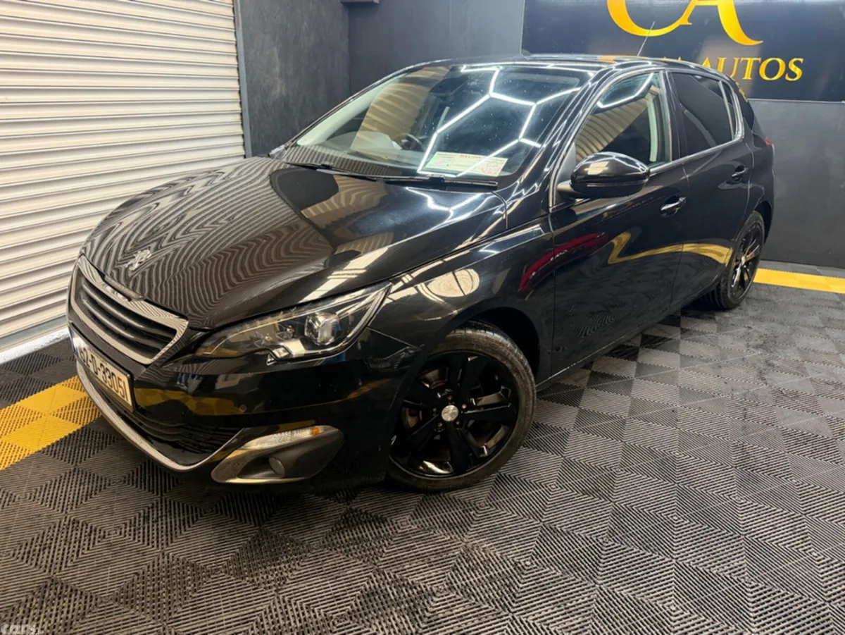 Peugeot 308 Hatchback, Petrol, 2015, Black