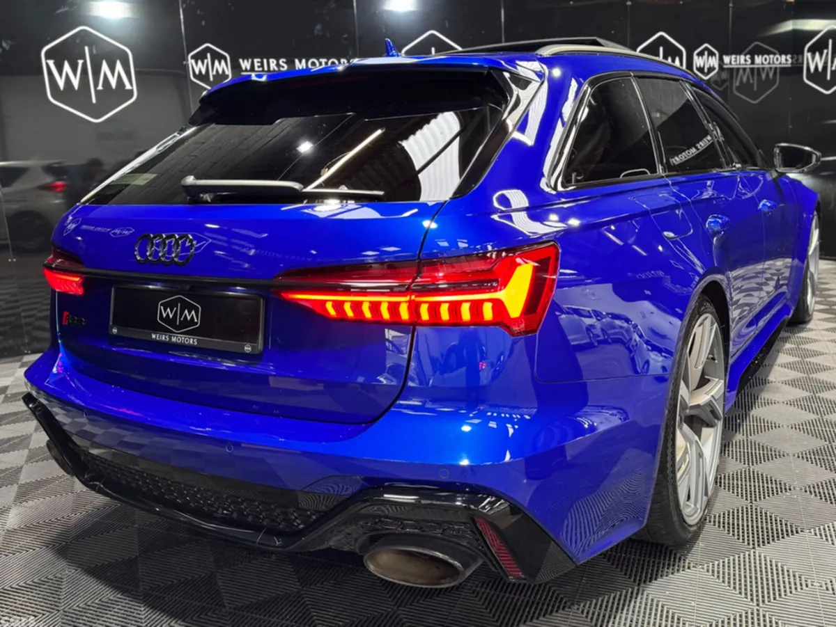Audi RS6 Estate, Petrol, 2023, Blue