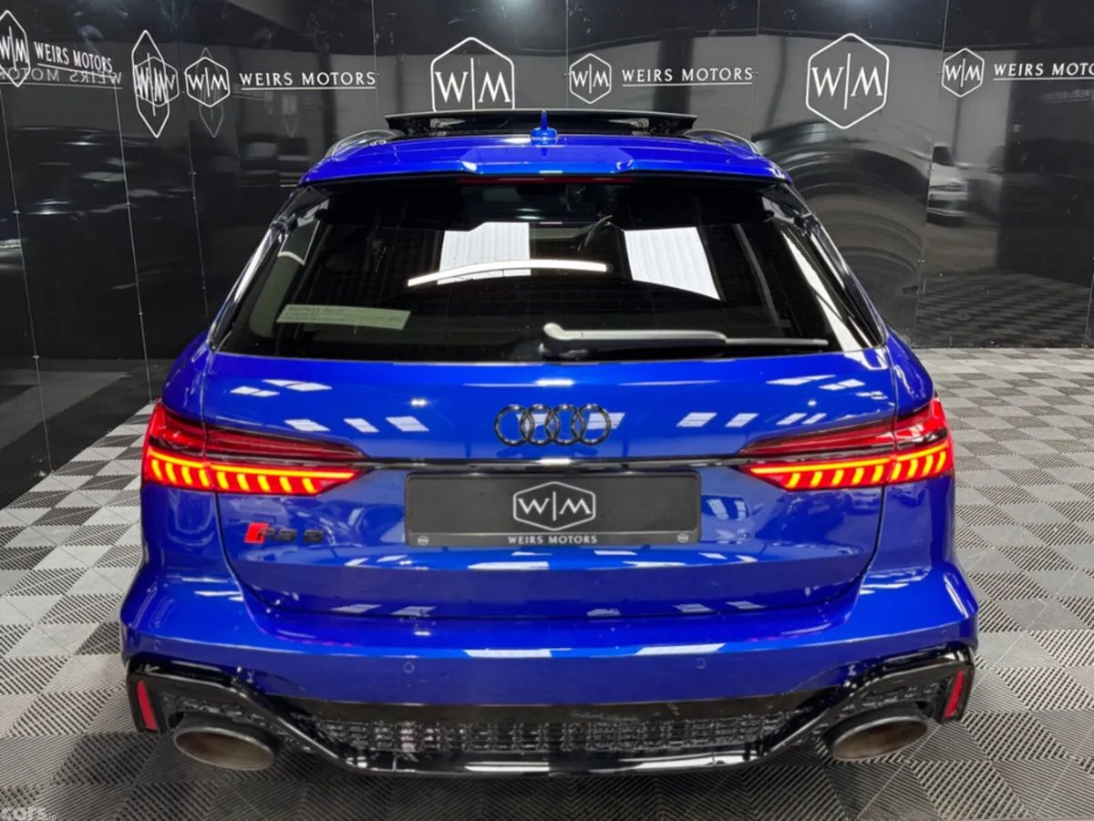 Audi RS6 Estate, Petrol, 2023, Blue