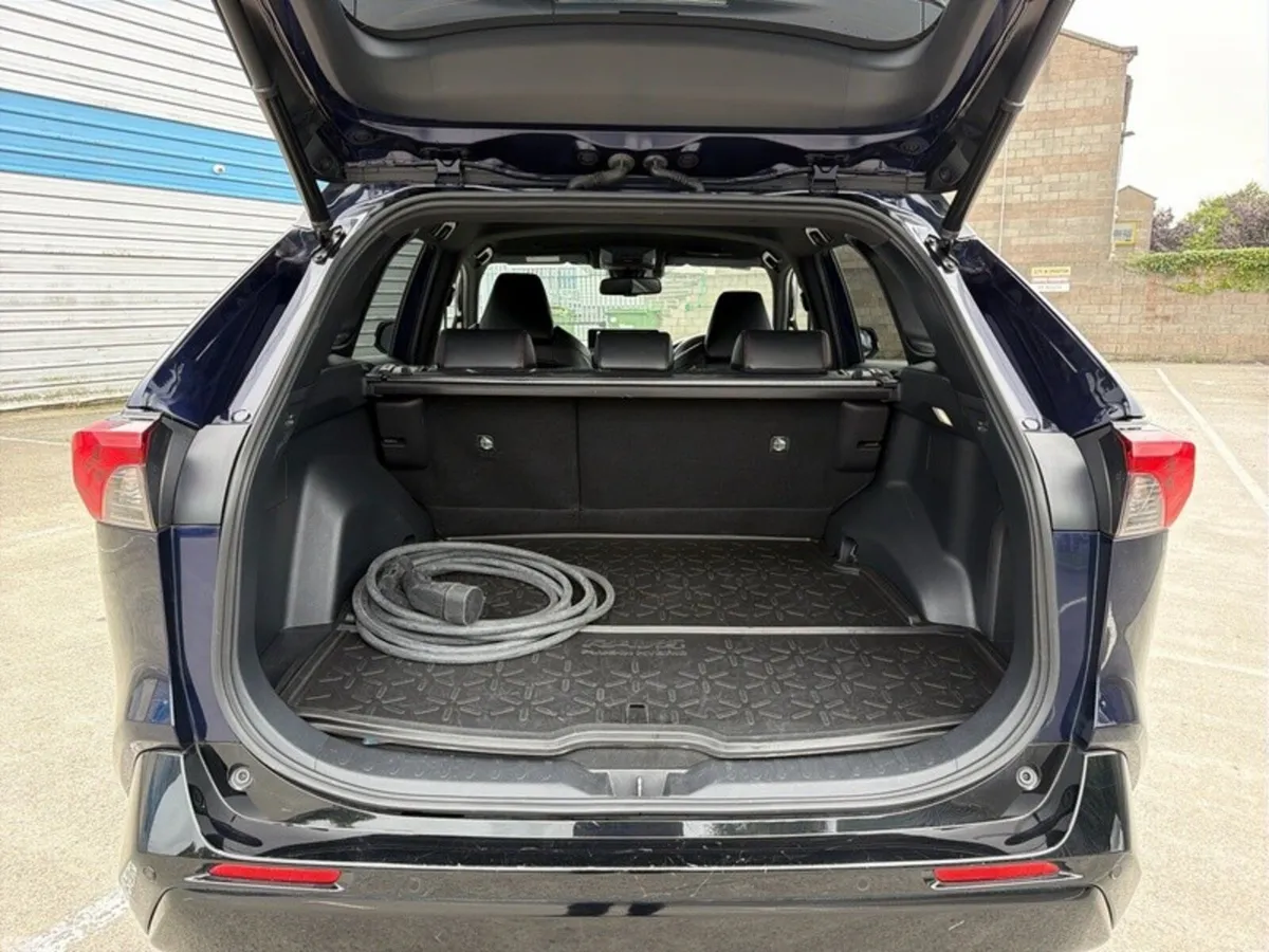 Toyota RAV4 SUV, Petrol Plug-in Hybrid, 2023, Blue