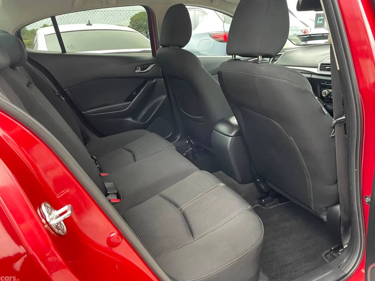 Mazda Mazda3 Saloon, Diesel, 2017, Red