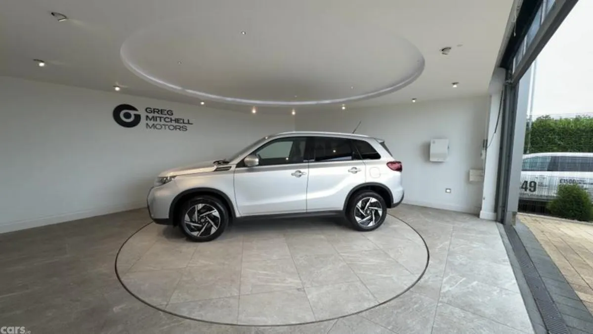 Suzuki Vitara SUV, Petrol Hybrid, 2026, Silver