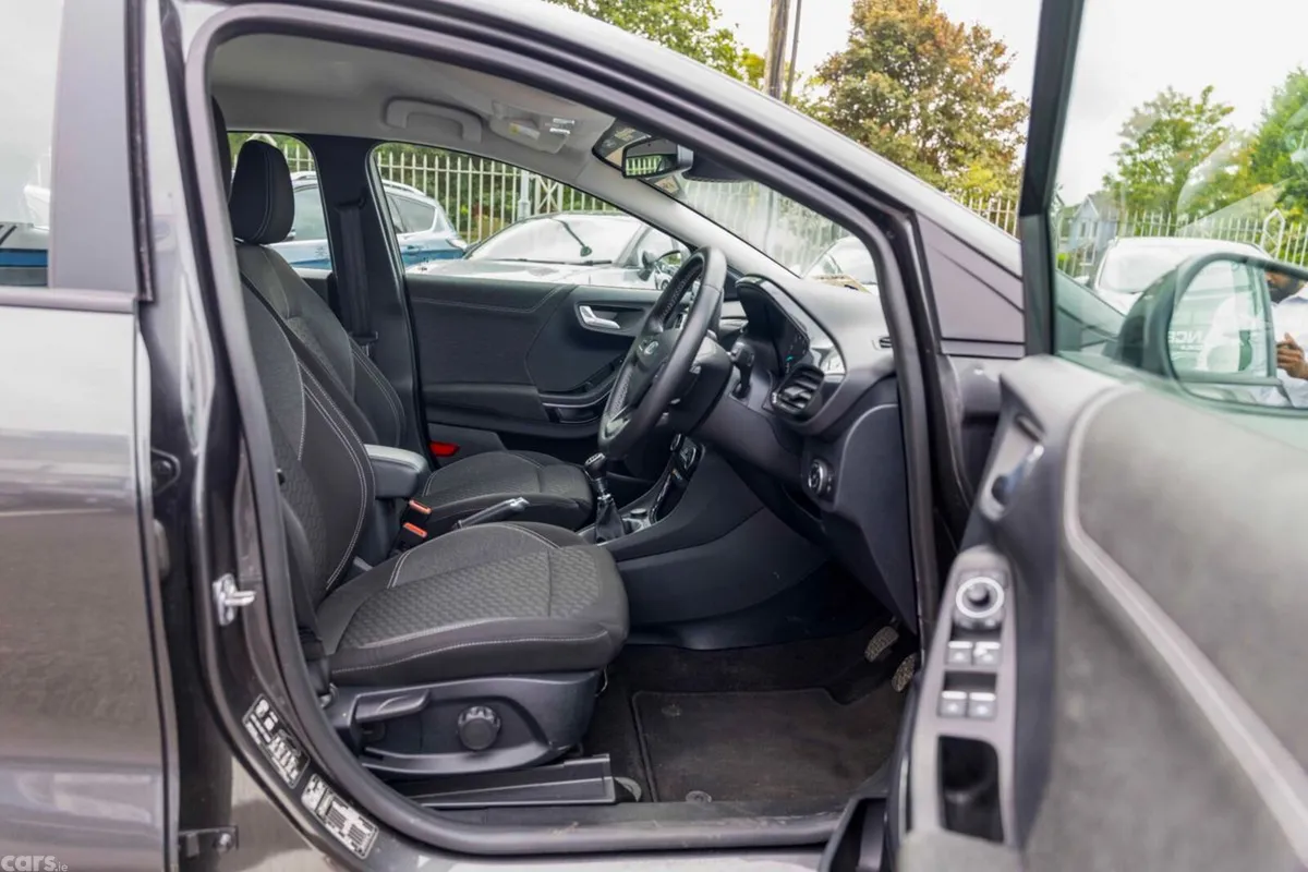 Ford Puma MPV, Petrol Hybrid, 2024, Grey