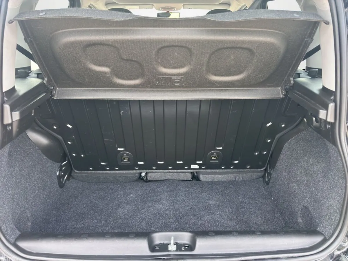 Fiat Panda SUV, Petrol, 2024, Black