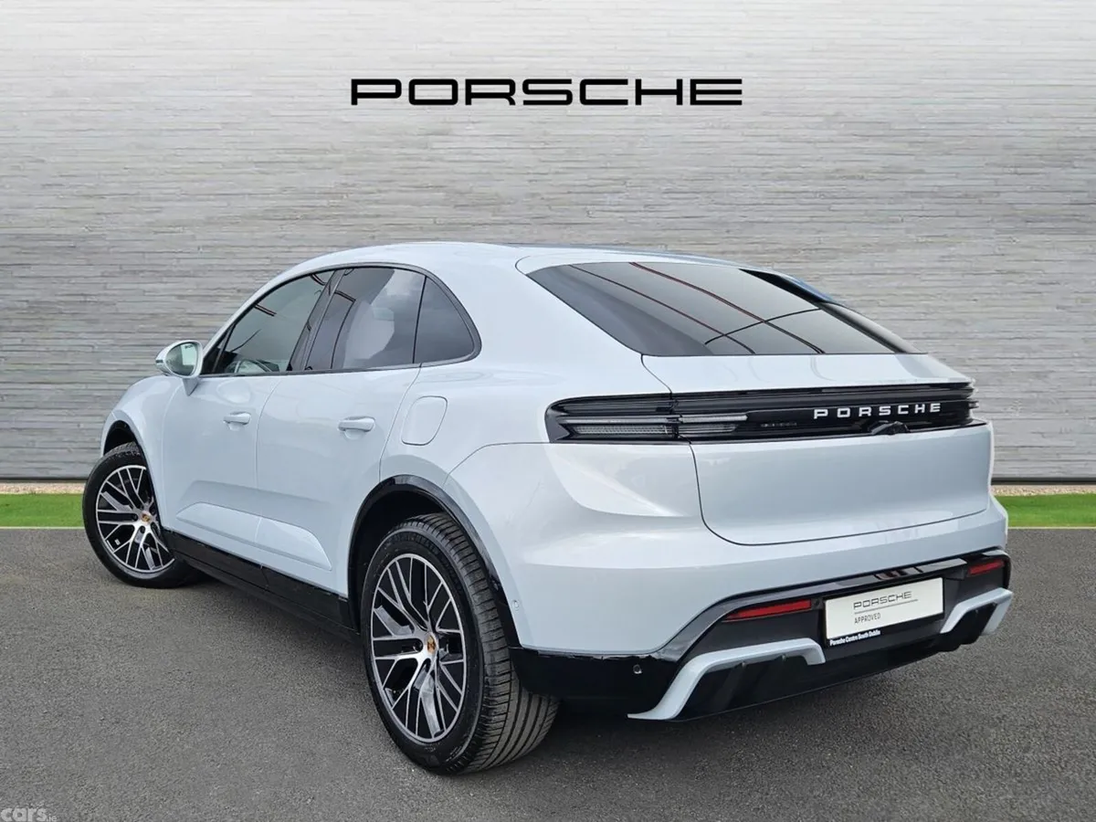 Porsche Macan SUV, Electric, 2026, Grey